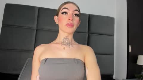 lizz_luna online show from 15, 11, 2025