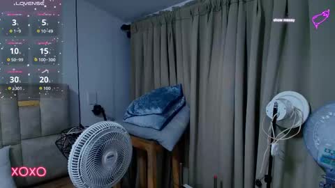 Lizz  online show from 8, 11, 2025