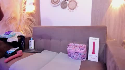 lizzie_williamss online show from 30, 11, 2025