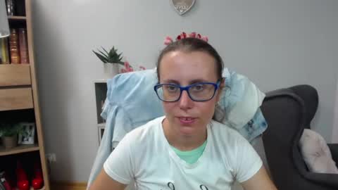 Snapshot of lizzy_sparkle chatting on 30, 6, 2026 Lizzy online show from 30, 6, 2026