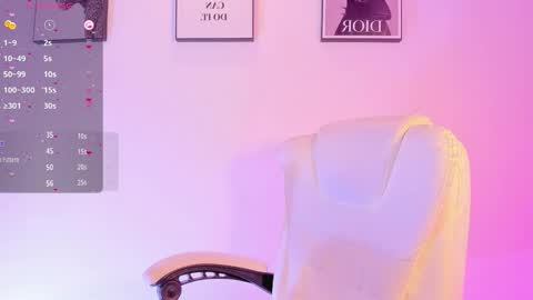 lizzyponcee online show from 18, 12, 2025