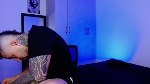 Snapshot of lliamm_2 chatting on 24, 5, 2026 lliamm 2 online show from 24, 5, 2026