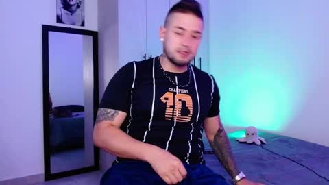Snapshot of lliamm_2 chatting on 28, 5, 2026 lliamm 2 online show from 28, 5, 2026