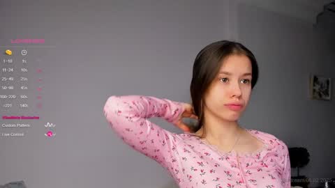 Arina online show from 6, 2, 2025