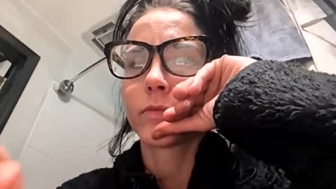 Missbehaved8 online show from 16, 1, 2026