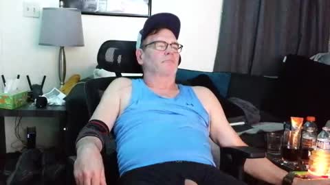 LongDick Daddy online show from 18, 10, 2025