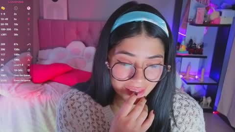 Snapshot of loaluxury chatting on 9, 2, 2026 Pamela online show from 9, 2, 2026