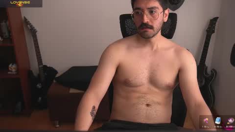 Snapshot of lobito_blanco97 chatting on 15, 9, 2025 Lobito blanco Thefckingwolf main account online show from 15, 9, 2025