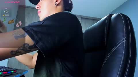 Snapshot of lobo_17 chatting on 16, 7, 2026 LOBO ALPHA online show from 16, 7, 2026