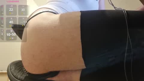 Snapshot of locked_and_load chatting on 22, 12, 2025 locked_and_load online show from 22, 12, 2025