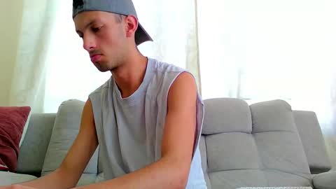 logaan_grey online show from 7, 11, 2025