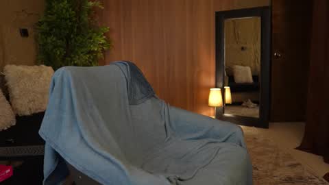 Snapshot of logan_cardenas1 chatting on 5, 10, 2025 logan_cardenas1 online show from 5, 10, 2025