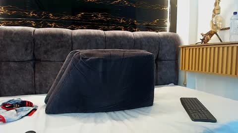 logan_griffin online show from 1, 4, 2026