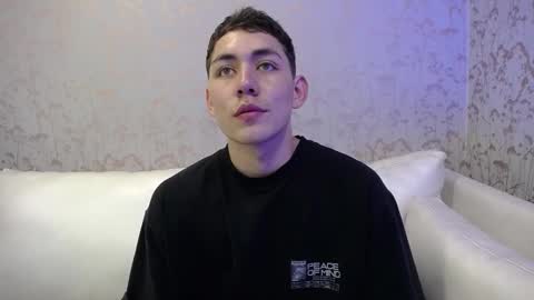 Loganfoster  online show from 1, 12, 2025