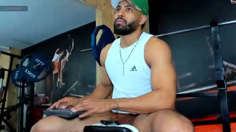 Snapshot of logansimmons chatting on 18, 7, 2026 U can call me Logan online show from 18, 7, 2026