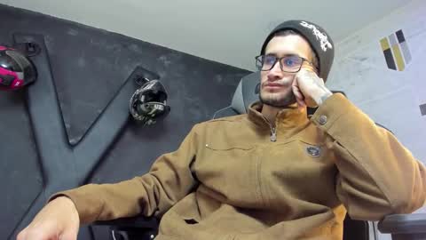 Snapshot of loggan_donnelly chatting on 20, 9, 2025 Loggan online show from 20, 9, 2025