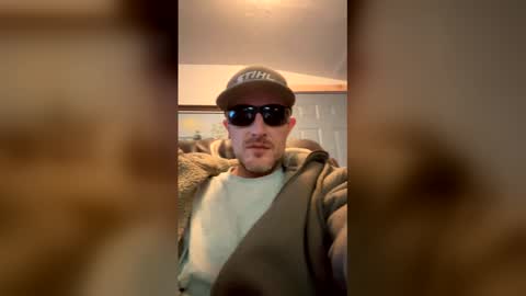 Snapshot of loggerd chatting on 19, 5, 2026 Loggerd online show from 19, 5, 2026