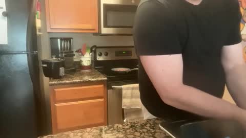 Snapshot of logical12345 chatting on 12, 1, 2026 logical12345 online show from 12, 1, 2026