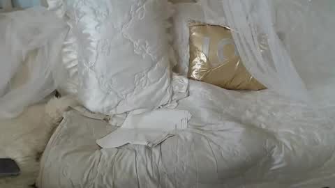 Snapshot of lokagold chatting on 9, 5, 2026 Lilu online show from 9, 5, 2026
