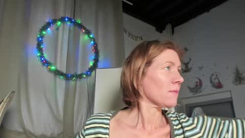 Snapshot of lola_belgium chatting on 7, 1, 2025 lola_belgium online show from 7, 1, 2025