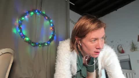 Snapshot of lola_belgium chatting on 13, 1, 2025 lola_belgium online show from 13, 1, 2025