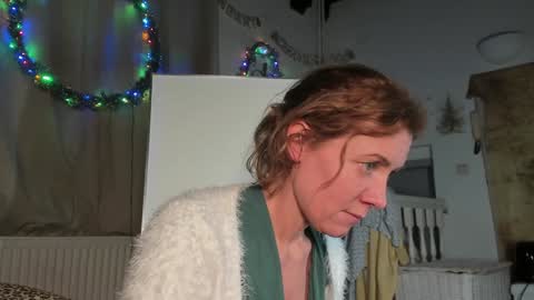 Snapshot of lola_belgium chatting on 15, 1, 2025 lola_belgium online show from 15, 1, 2025