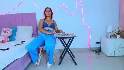 Snapshot of lola_lustrum chatting on 16, 5, 2026 lola_lustrum online show from 16, 5, 2026