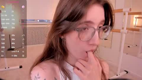 Lola online show from 11, 10, 2025