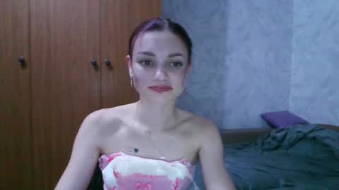 lola_sweetglow online show from 8, 7, 2026