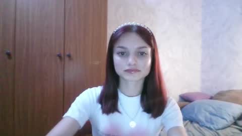 lola_sweetglow online show from 18, 7, 2026