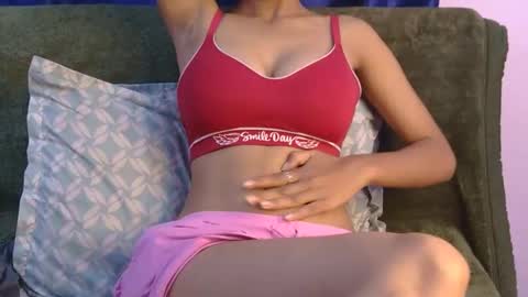 Snapshot of lolaa_darling chatting on 3, 6, 2026 lolaa online show from 3, 6, 2026