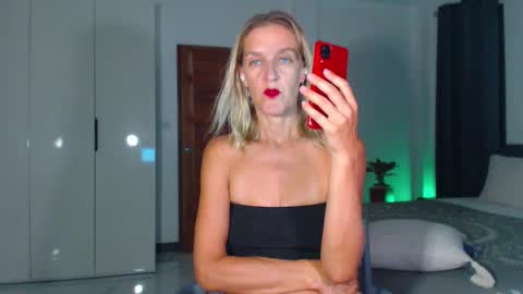 Lola online show from 7, 2, 2026