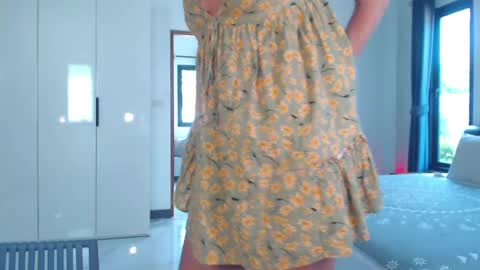 Snapshot of lolaaelita chatting on 21, 4, 2026 Lola online show from 21, 4, 2026