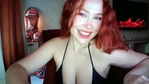 Snapshot of lolaamint_ chatting on 5, 6, 2026 LolaaMint online show from 5, 6, 2026