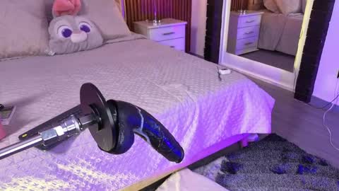 Snapshot of lolaangellx chatting on 29, 5, 2026 Lola Angel online show from 29, 5, 2026