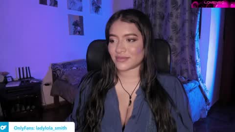 Snapshot of lolaasmith_21 chatting on 13, 12, 2024 lolaasmith_21 online show from 13, 12, 2024