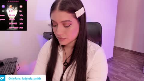 Snapshot of lolaasmith_21 chatting on 26, 1, 2025 lolaasmith_21 online show from 26, 1, 2025