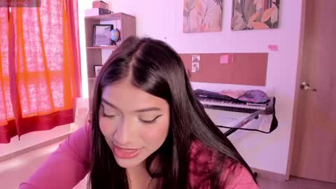 Snapshot of lolaasmith_21 chatting on 4, 10, 2025 lolaasmith_21 online show from 4, 10, 2025