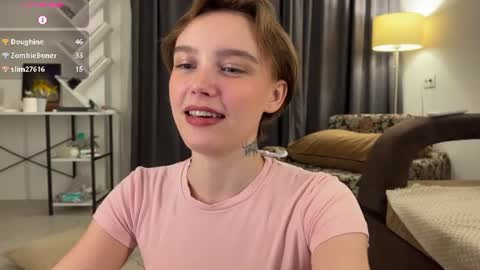 lolaatatee online show from 26, 6, 2026