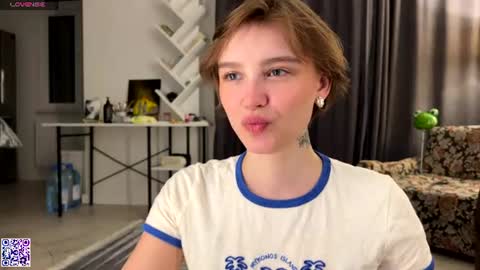 lolaatatee online show from 11, 7, 2026