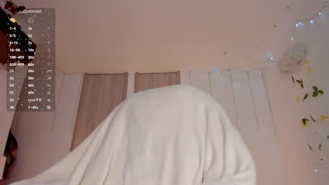 Snapshot of lolaberry_ chatting on 27, 1, 2025 Lola Berry online show from 27, 1, 2025
