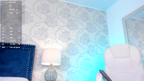 Snapshot of lolaberry_ chatting on 15, 5, 2026 Lola Berry online show from 15, 5, 2026