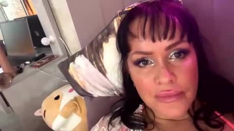 Lolaley2 online show from 13, 10, 2025