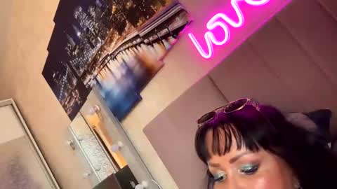 Lolaley2 online show from 15, 10, 2025