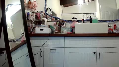 Lola Lixx online show from 30, 3, 2026