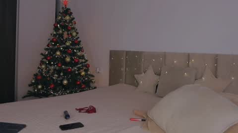 Lola online show from 8, 12, 2024