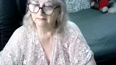 LolkaAlyss online show from 8, 2, 2025