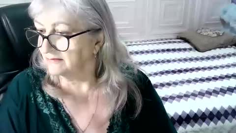 LolkaAlyss online show from 27, 11, 2025