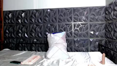 Pretty Janne 3 online show from 20, 2, 2025