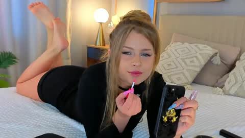 Lola online show from 22, 5, 2026